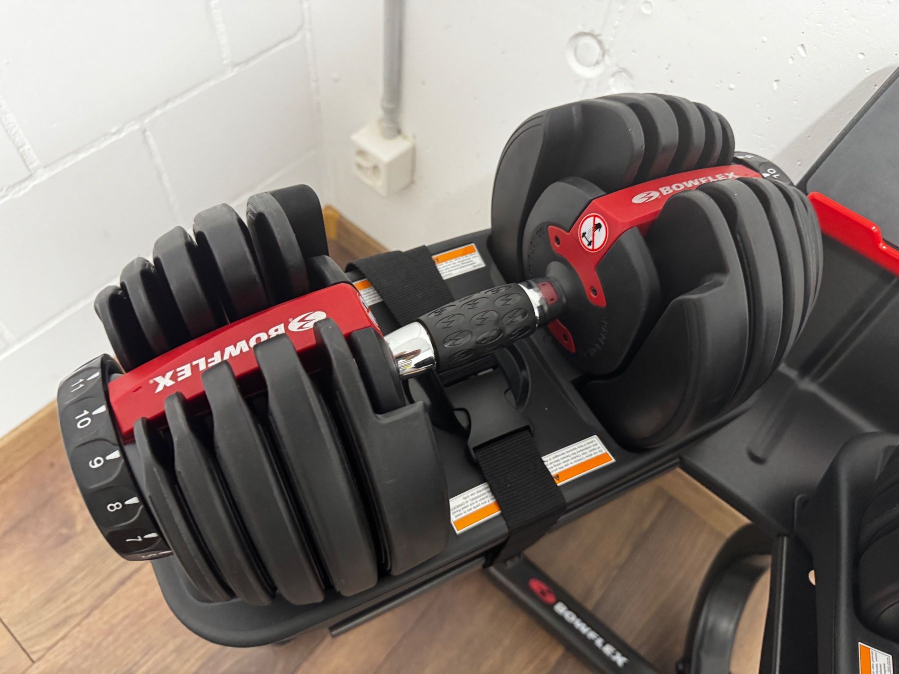 Bowflex Poids & Haltères: Bowflex Hanteln inkl Ständer (verstellbar) – Neuf (Voir description) à Safnern par Zoen11 1