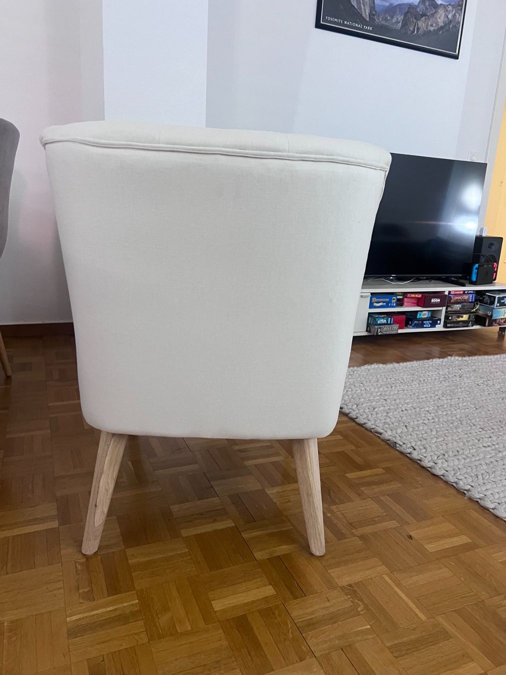 Poltrone: weisser Sessel – Usato da Zürich venduto da MitOhneTH 2