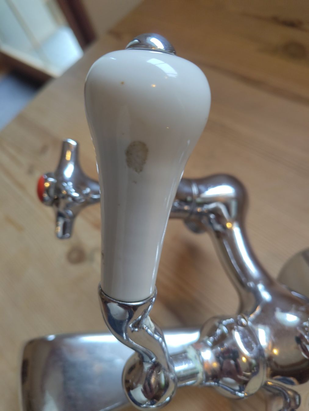 Rubinetteria: Badewassermischer Retro – Usato da Steg im Tösstal venduto da Mdakini 6