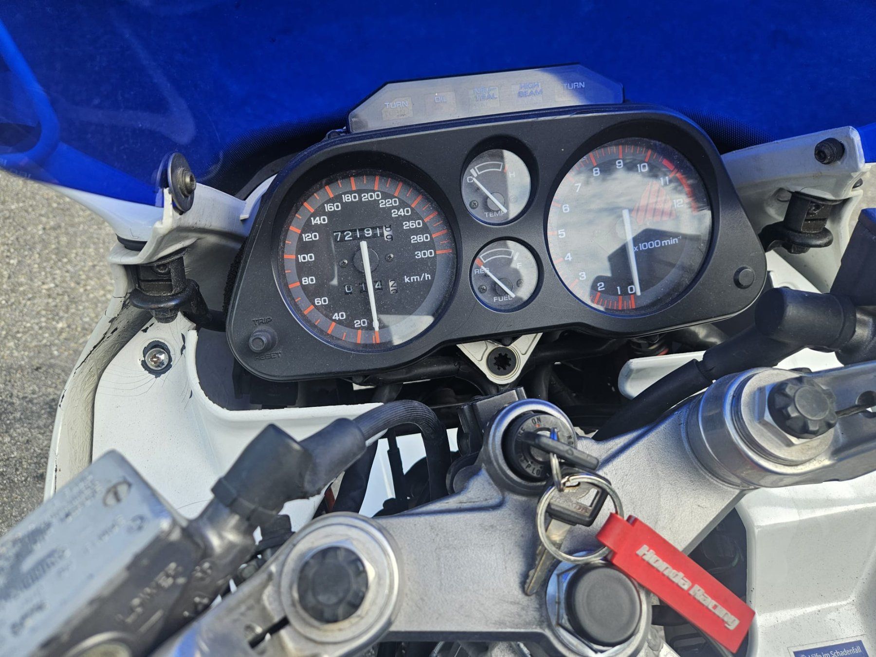 Honda Touring: Honda VFR750 RC24 – Defekt aus Riedtwil von molerie 2