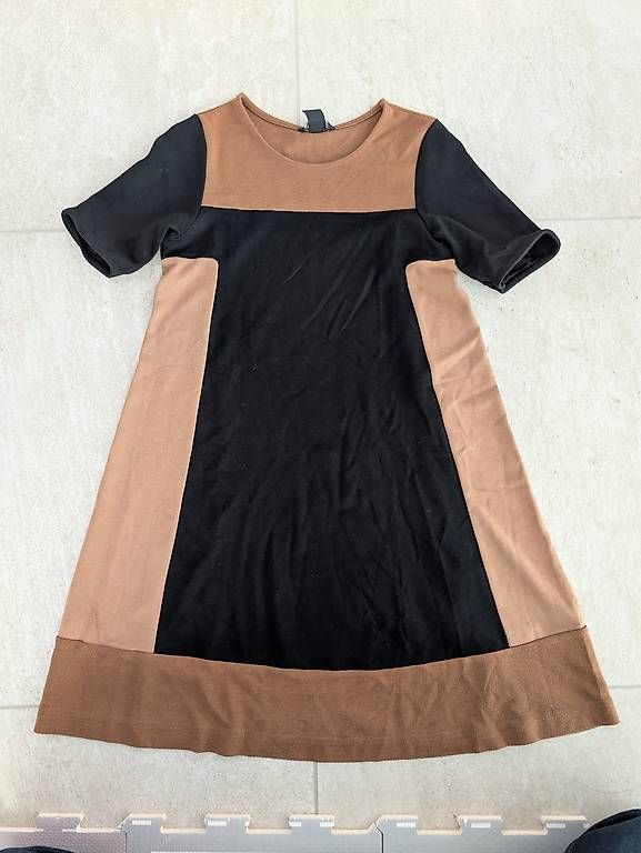 Lotti di vestiti: Kleiderpaket Umstand Grösse 38/M – Usato da Lostorf venduto da HappyFlohmarkt 3