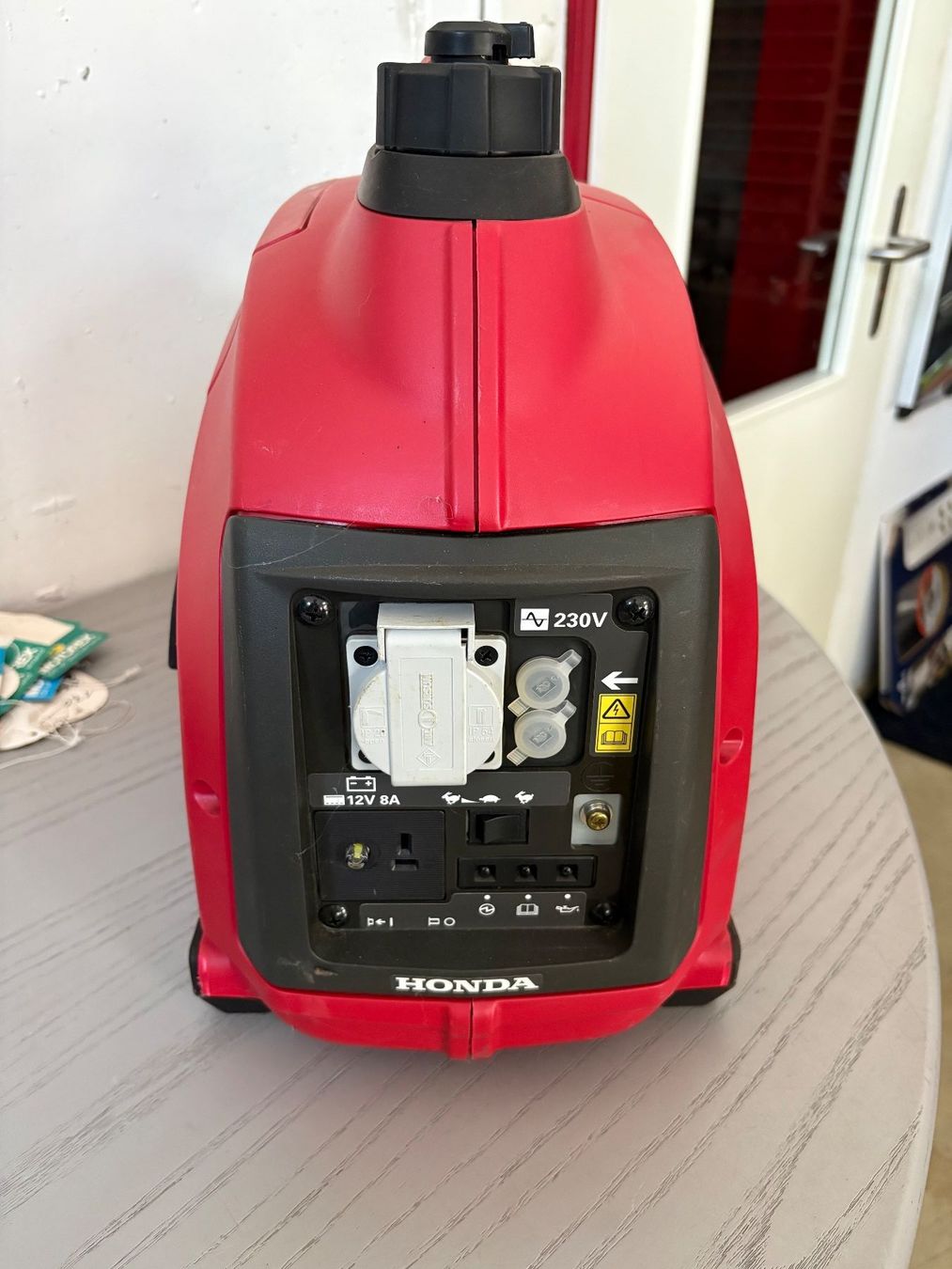 Honda Generatori di corrente: Notstromagregat Honda EU 10i – Usato da Hagenbuch ZH venduto da Staubhagenbuch 3