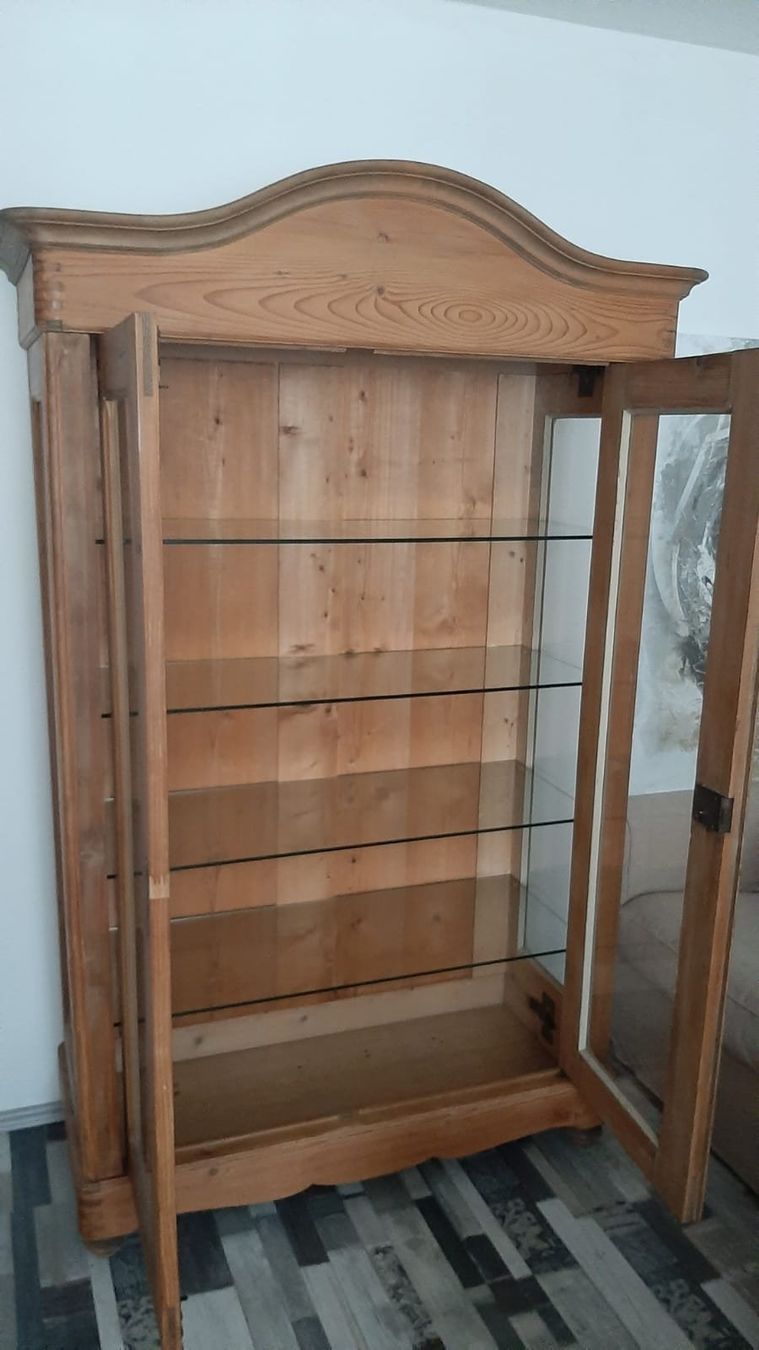 Vetrine: Antike Vitrine  Bauernschrank – Usato da Aarburg venduto da joe1366 1