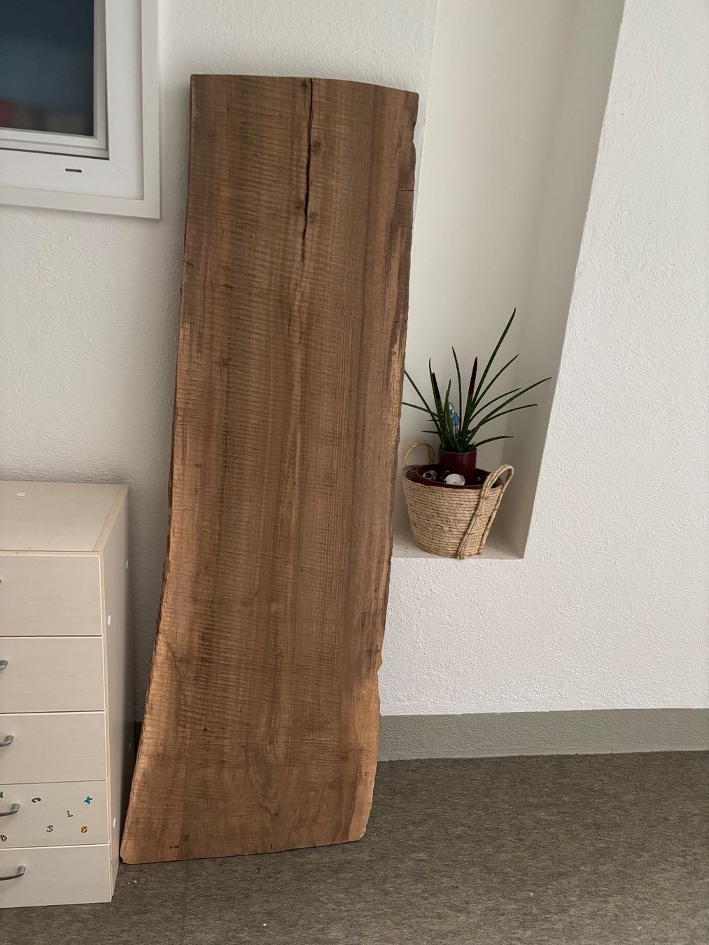 Holzartikel: Nussbaumbrett – Gebraucht aus Schaffhausen von sina_feivel