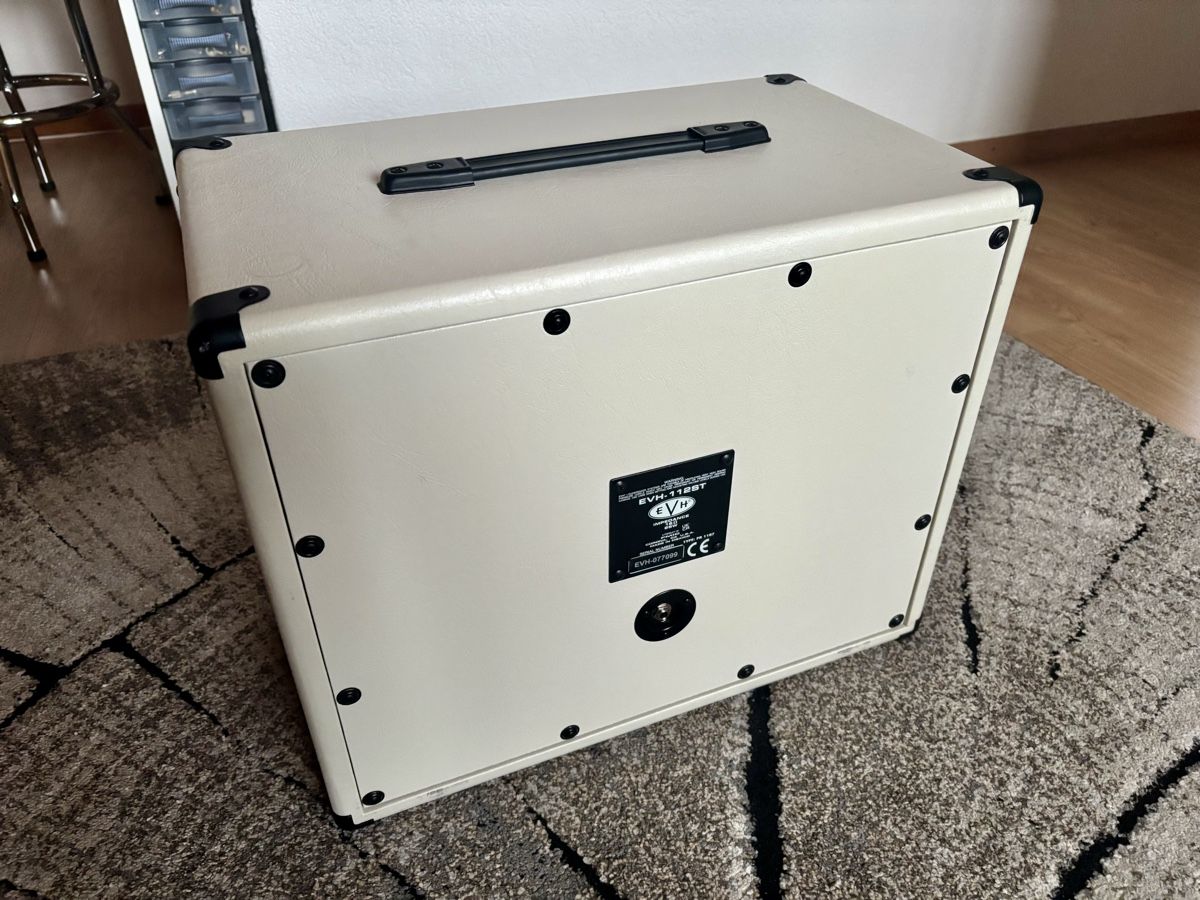 Fender Casse acustiche: EVH 5150 1x12 Box Ivory – Nuovo (secondo la descrizione) da uetendorf venduto da Volvorine16 2