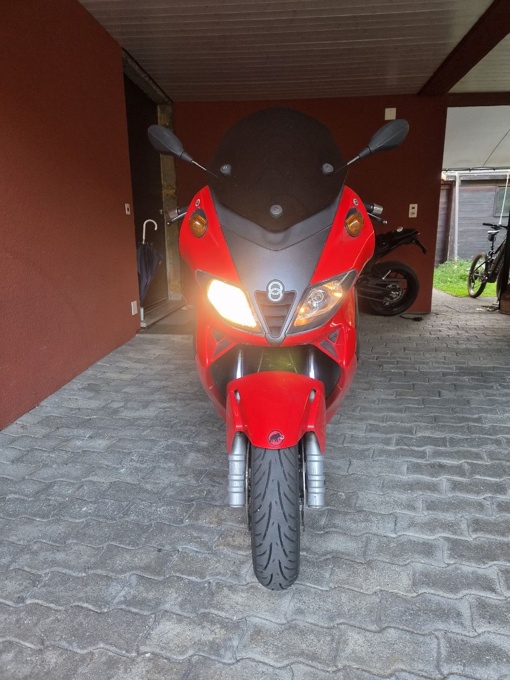 Gilera Scooters: Gilera Nexus 500 – Gebraucht aus Bellinzona von Macks 5