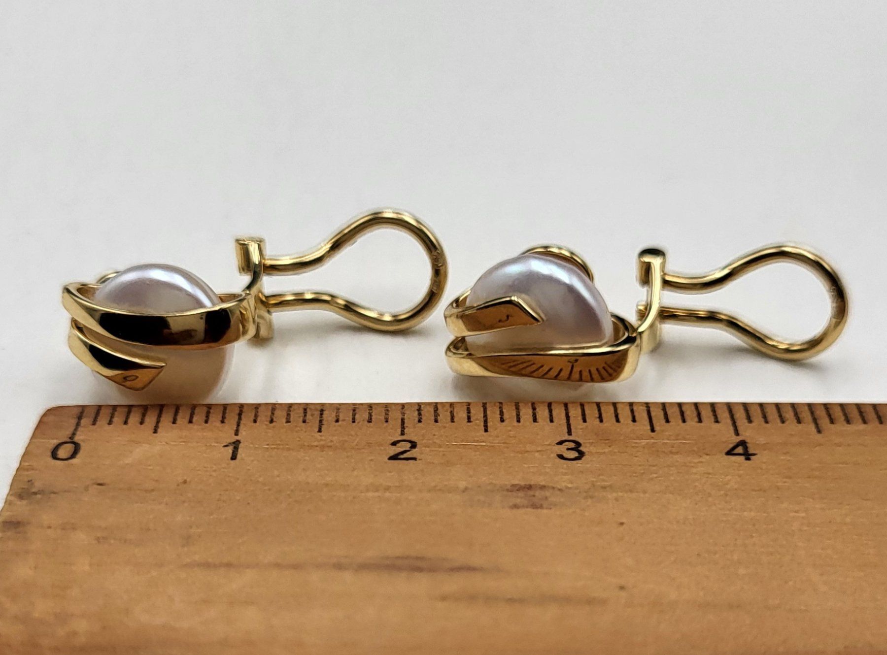 Orecchini pendenti & Orecchini a lobo: 18 Karat 750 Gold Ohrclips Mit Perlen – Usato da Wald ZH venduto da Dasilver 1