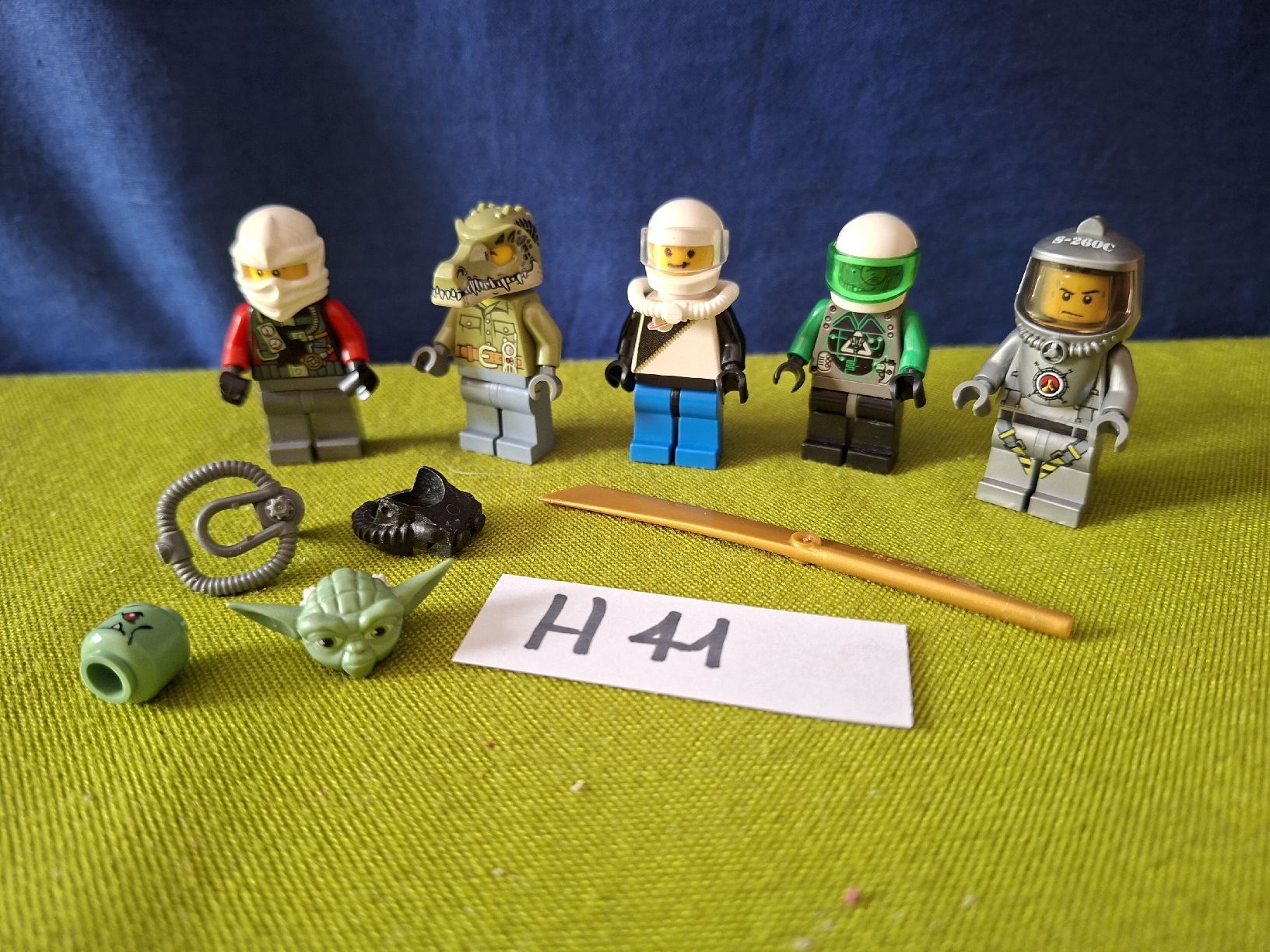 Lego Giocattoli: Legofiguren L41 – Usato da Aarberg venduto da Fink010 1