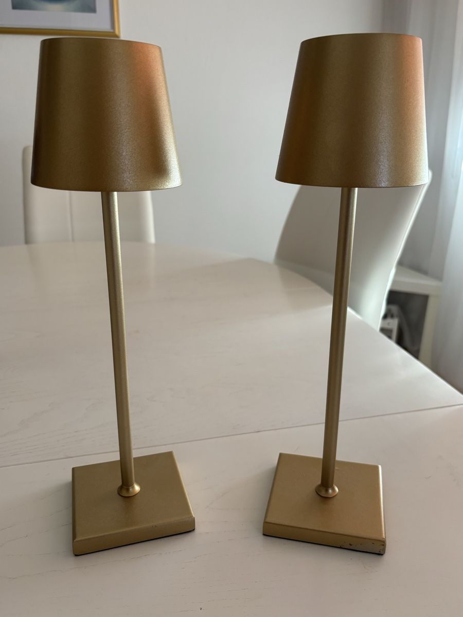 Lampade: Aufladbare stehlampe – Usato da Siebnen venduto da Jeremski