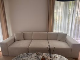 4-Sitzer Sofa / Fast neu