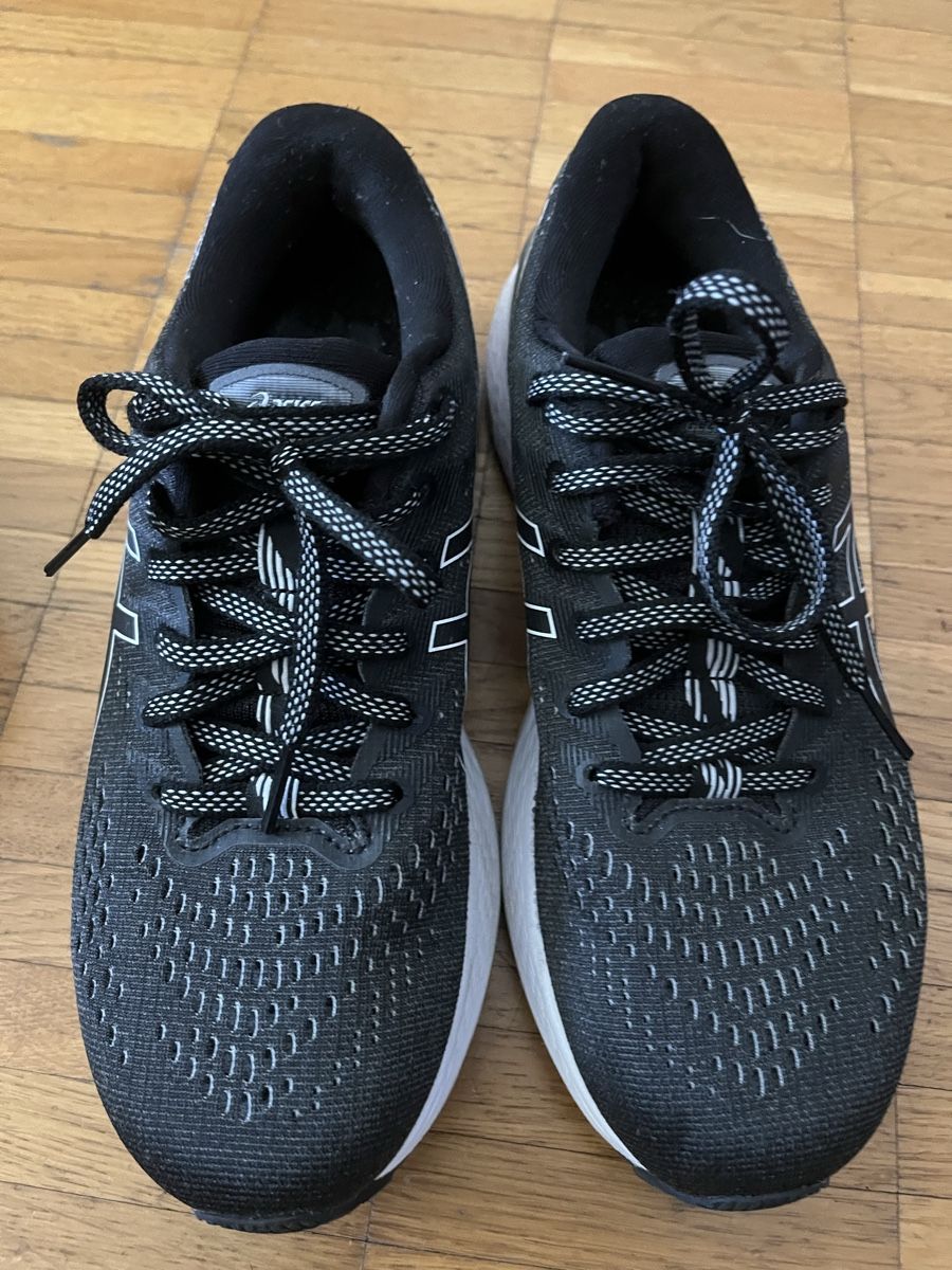 Asics Damenschuhe: Basket – Gebraucht aus Versoix von ste_9jdv