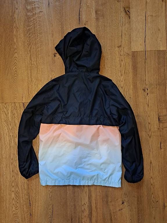 Giacche & Cappotti: Windjacke Jack and Jones Gr. 152 – Usato da Rifferswil venduto da Dua 1