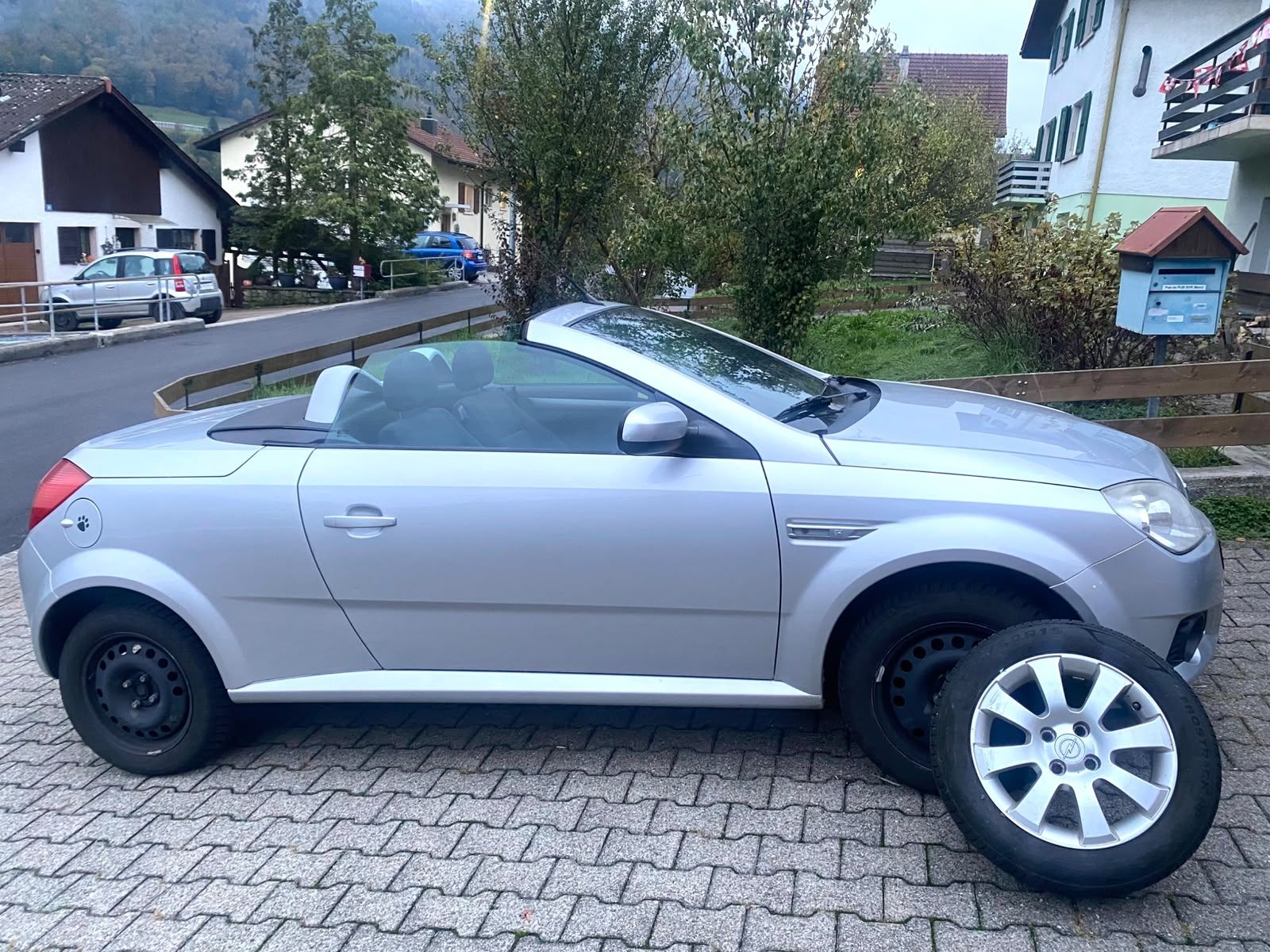 Opel Autos: Opel Tigra – Gebraucht aus court von Dams1890 1