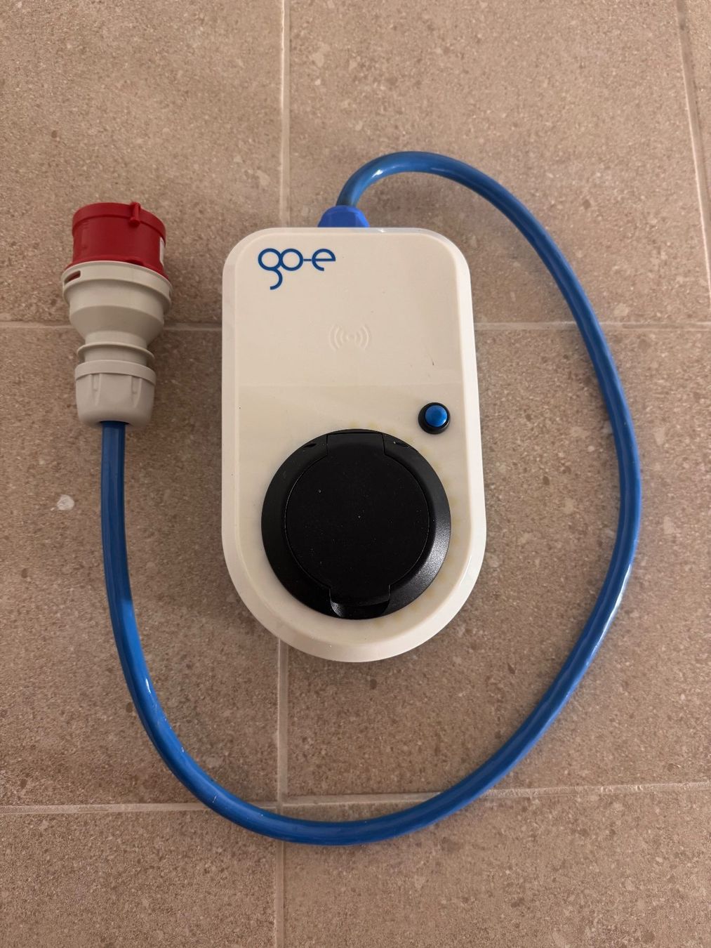 Caricabatterie: Wallbox go-e Charger (Ladestation) 11kW – Usato da Hüttwilen venduto da Marco182