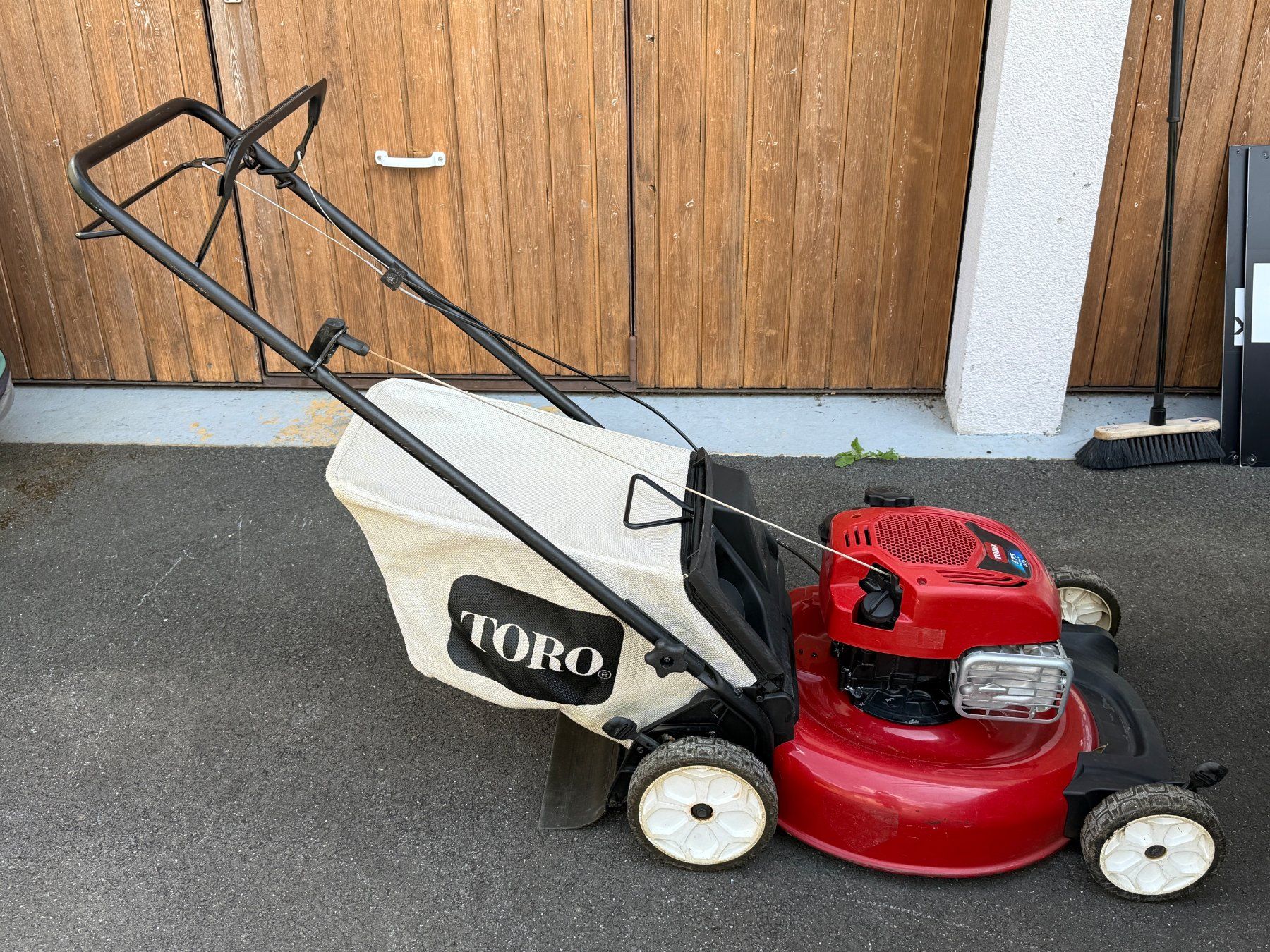 Toro Rasenmäher: Rasenmäher TORO 675 GTS – Gebraucht aus Neu St. Johann von Sidwald 2
