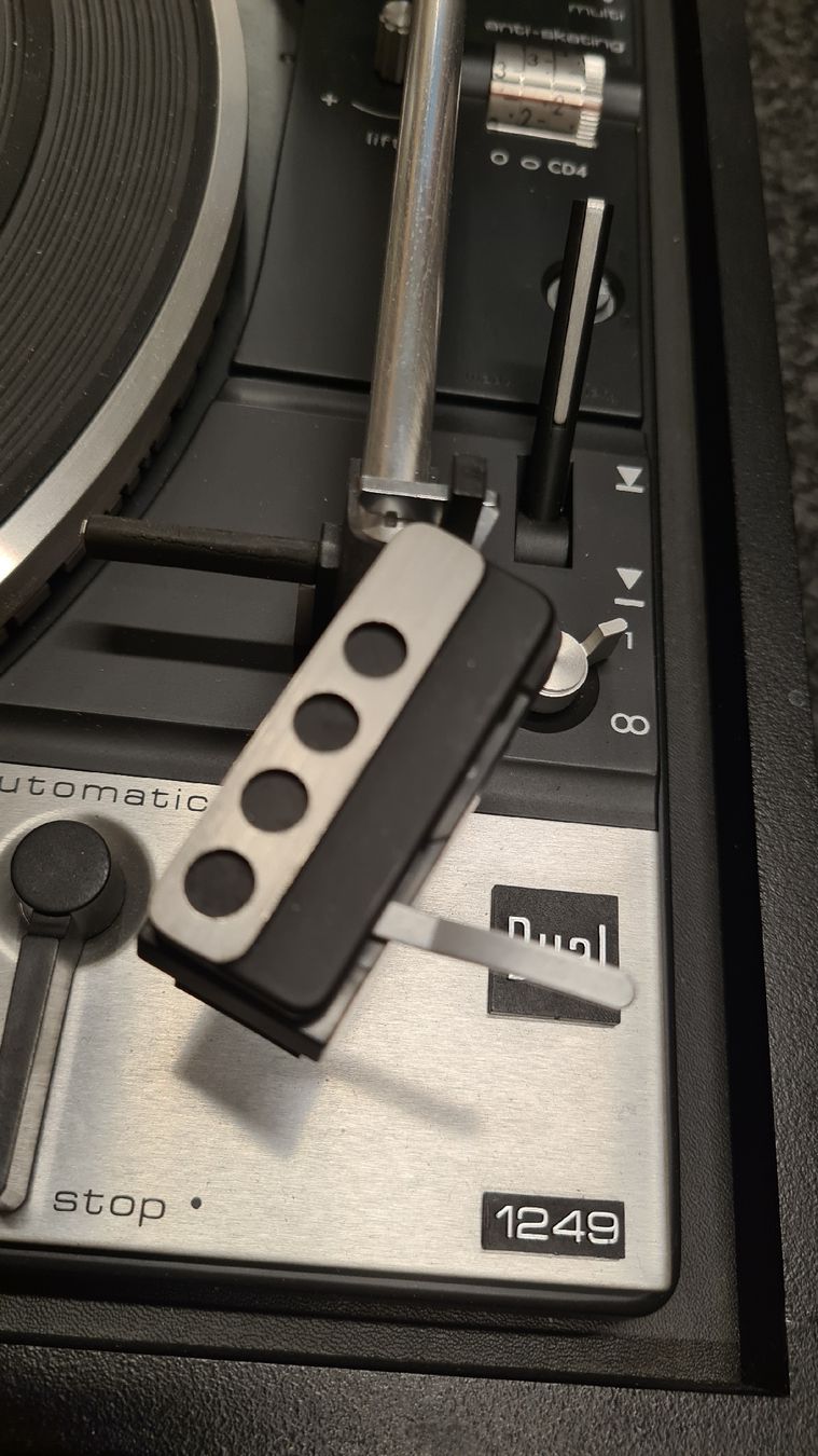 Dual Giradischi: Plattenspieler Dual 1249 - CS 601 – Difettoso da Seon venduto da LivEst 1