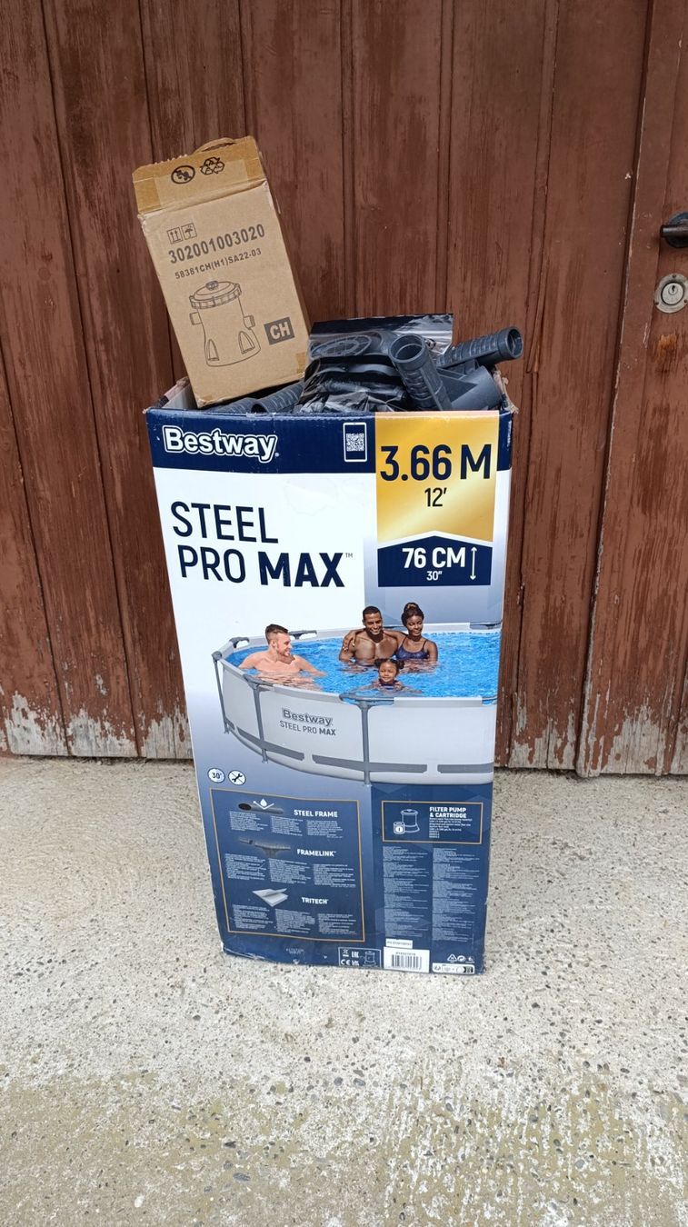 Piscine: Pool Bestway steelmax pro 366×76 – Usato da Büetigen venduto da gauloiser 4
