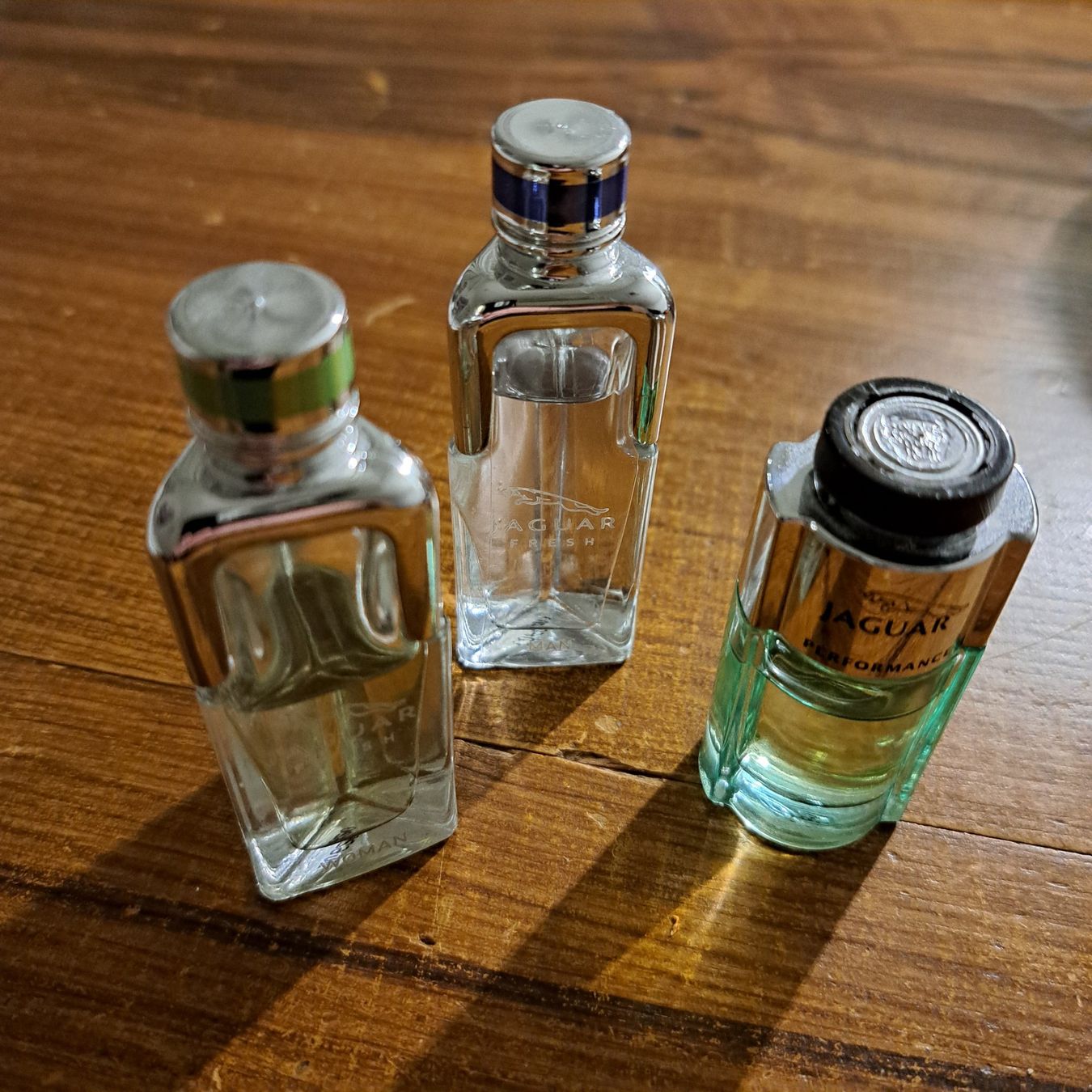 Profumi & Eau de Toilette: Parfüm Fläschchen "JAGUAR" – Usato da Grüningen venduto da Tappio