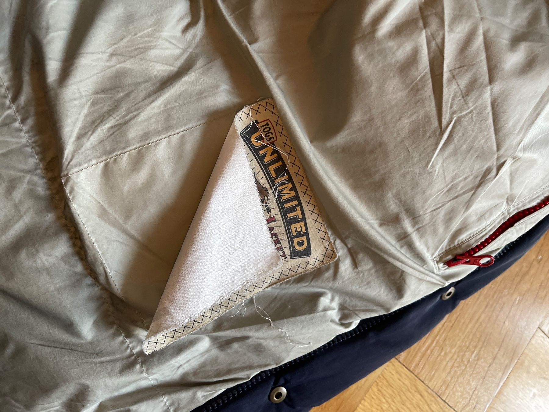 Chevignon Jacken: Chevignon Togs – Gebraucht aus Lausanne von Serge_Dobble 3