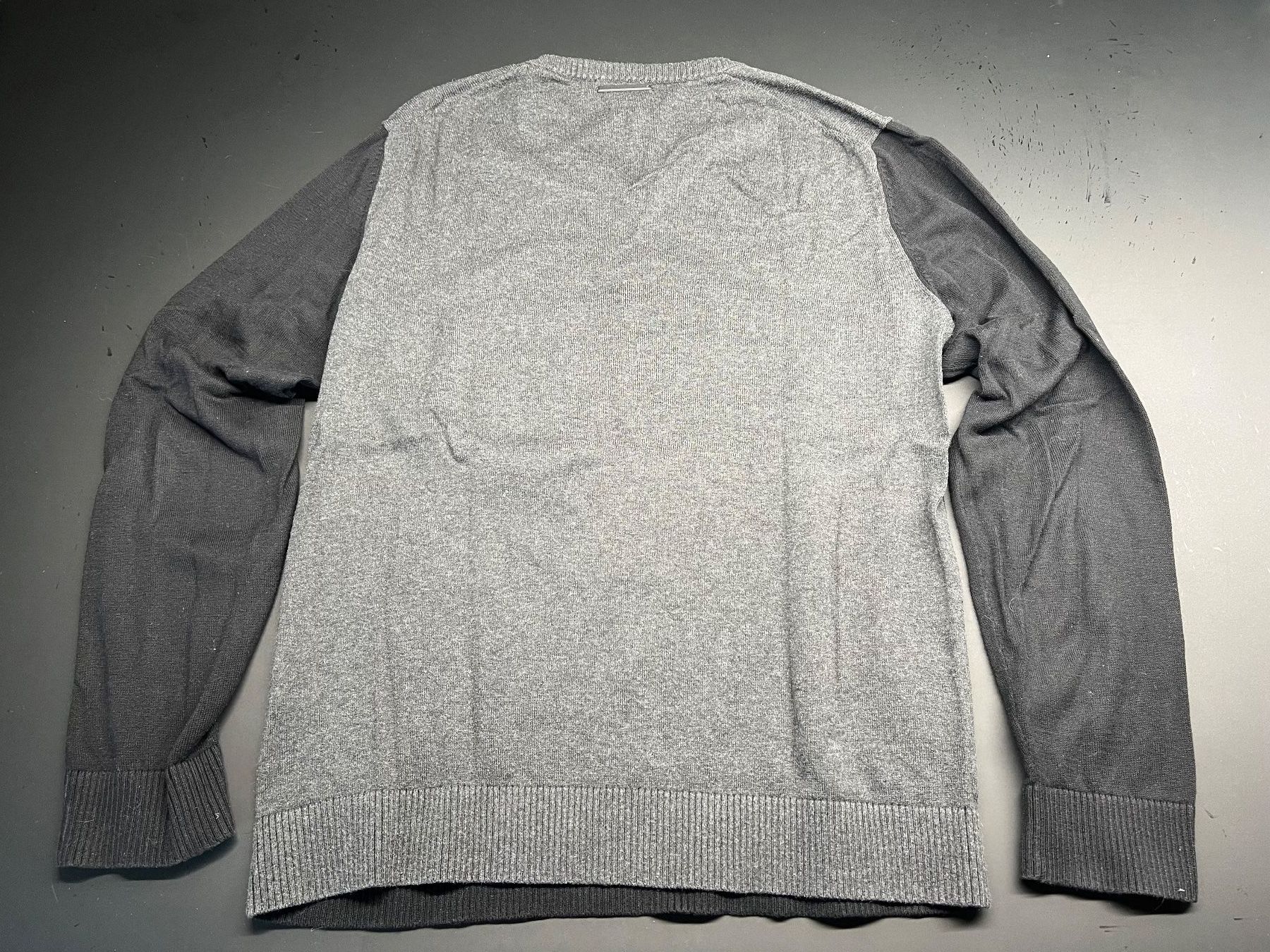 Armani Pullover & Sweatshirts: Armani Strickpullover – Gebraucht aus Oberwil b. Zug von Rich75 1