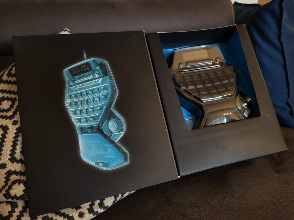 Logitech G13 Advanced Gameboard | Kaufen auf Ricardo