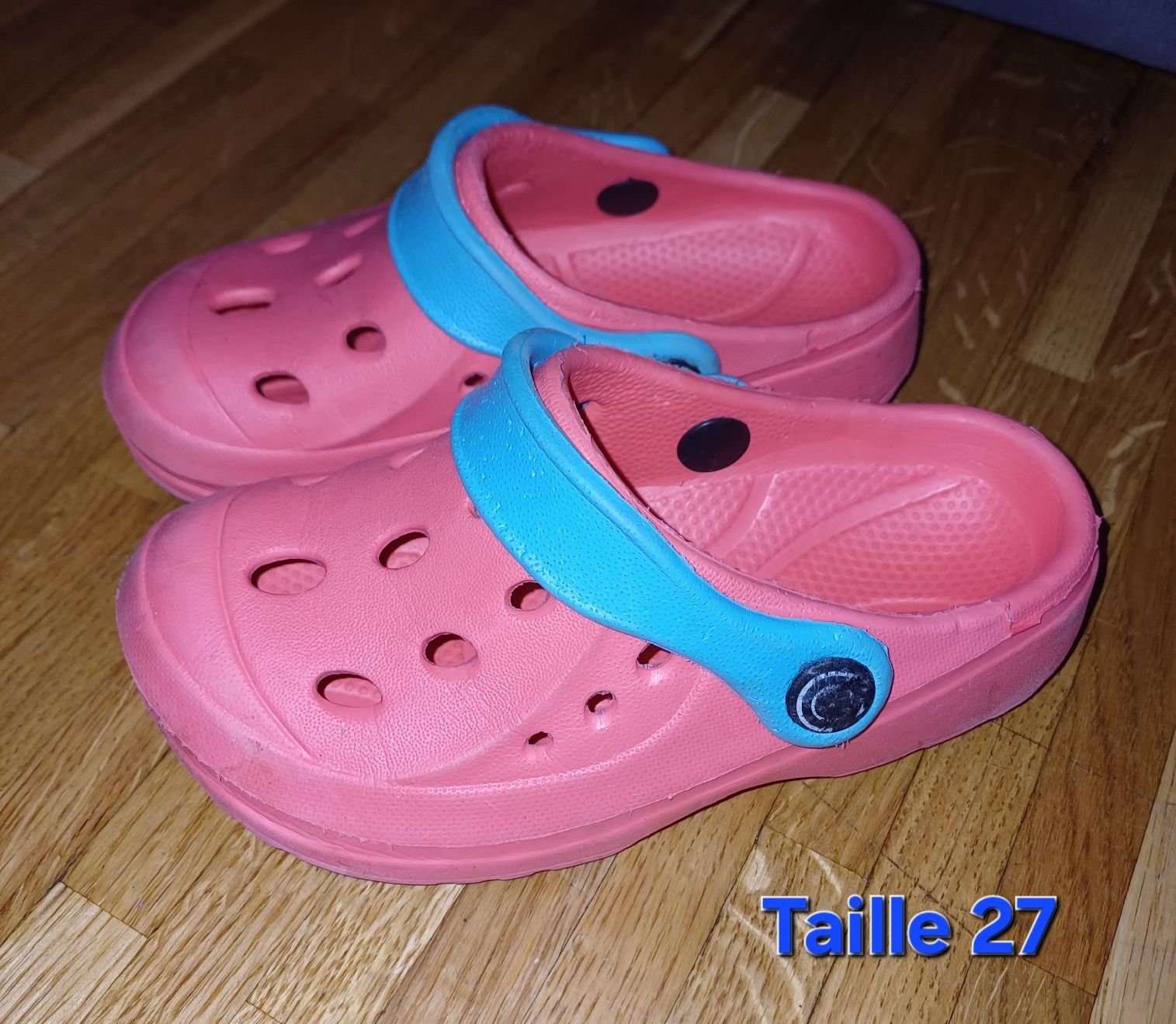 Scarpe per ragazzi: chaussure crochet taille 27 – Usato da Lausanne venduto da RUBY.1990