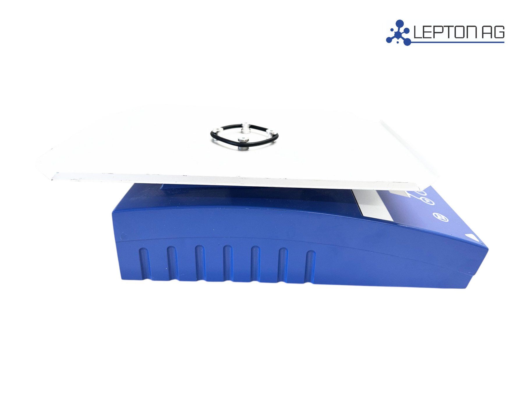 Laborzubehör: IKA Model MTS 2/4 Digital Microtiter Plate Shaker – Gebraucht aus Niederdorf von LeptonAG_Labor 2