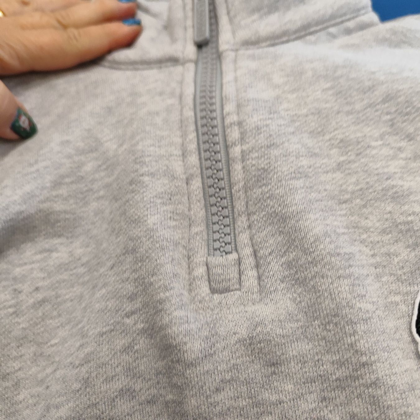 Lacoste Maglioni & Felpe: Hellgrau Lacoste Shirt Gr M – Nuovo (secondo la descrizione) da Langnau am Albis venduto da Judithsebi 3