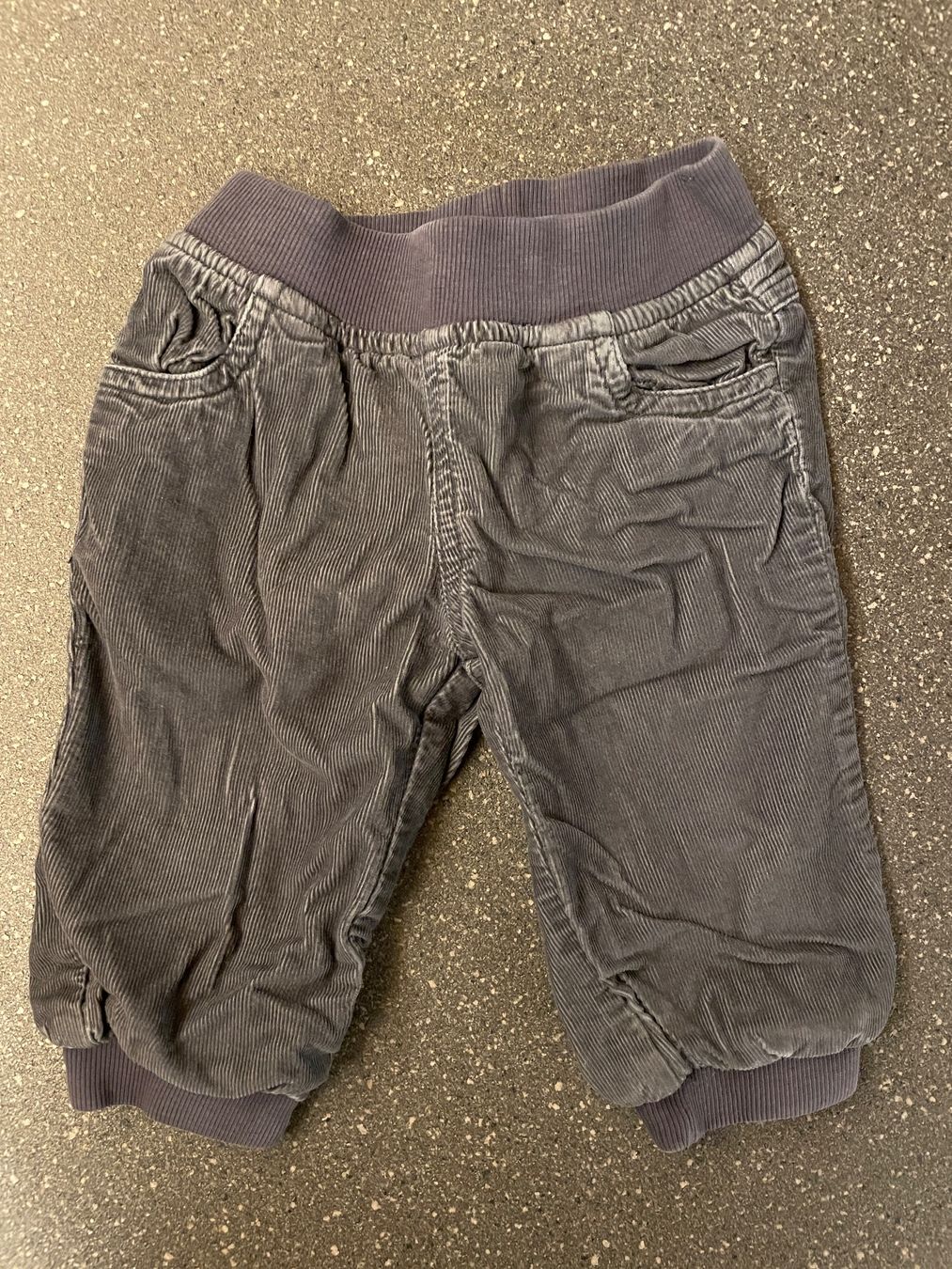 C&A Hosen: Hose Grösse 68 leicht gefüttert – Gebraucht aus Embrach von Smart0