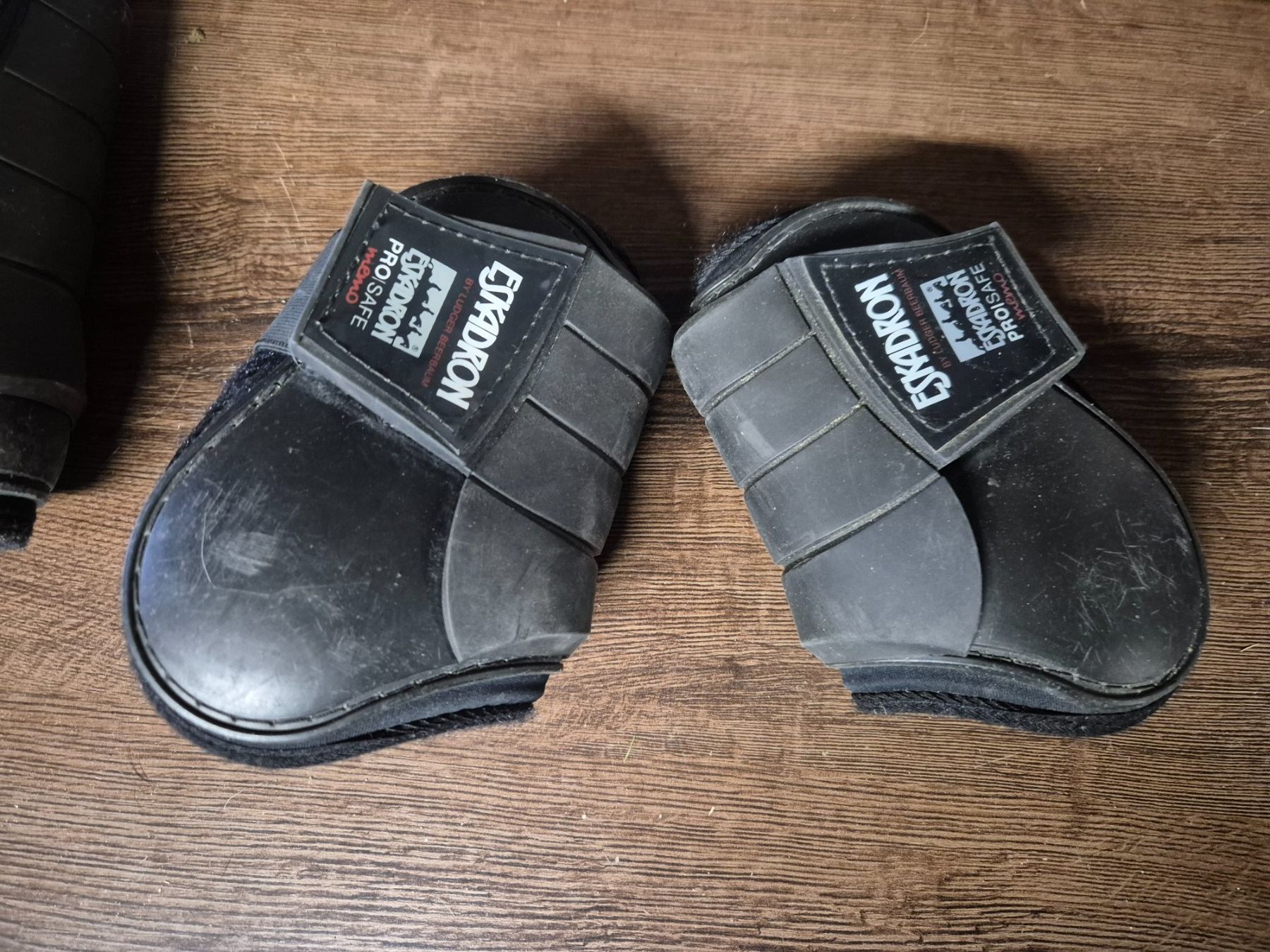 Eskadron Stinchiere & Fasciature: Eskadron Gamaschen Cob – Usato da Meggen venduto da Orrinka20 2