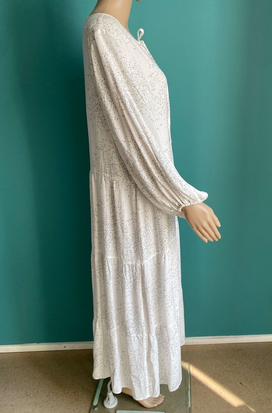 Vestiti: KARO KAUER Maxikleid | 100% Viskose 🤍 – Usato da Zürich venduto da ClosetQueen 4