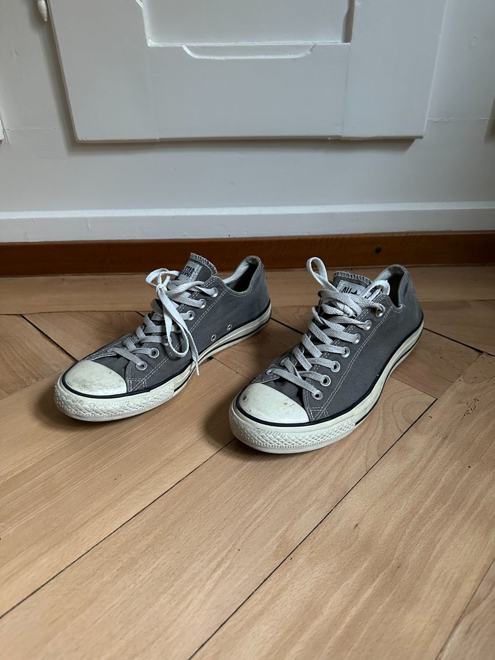 Converse Chaussures hommes: CONVERSE - Sneaker grau 43 – D'occasion à Zürich par Diazaio 4