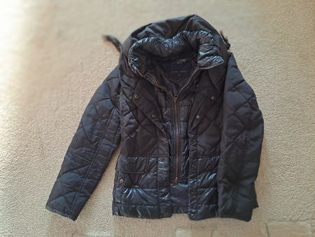 schöne schwarze Jacke Gr. 34
