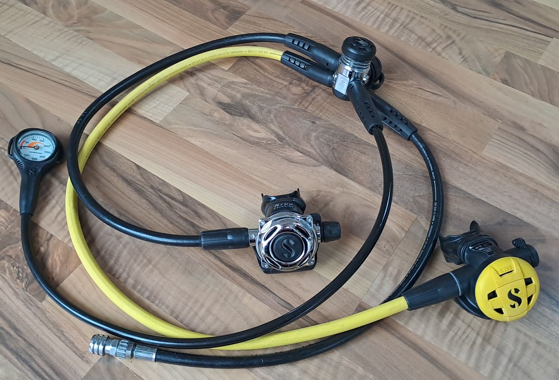 Scubapro Respiratori & Giubbotti: Scubapro MK17 Atemregler – Usato da Niederdorf venduto da fah_9wky