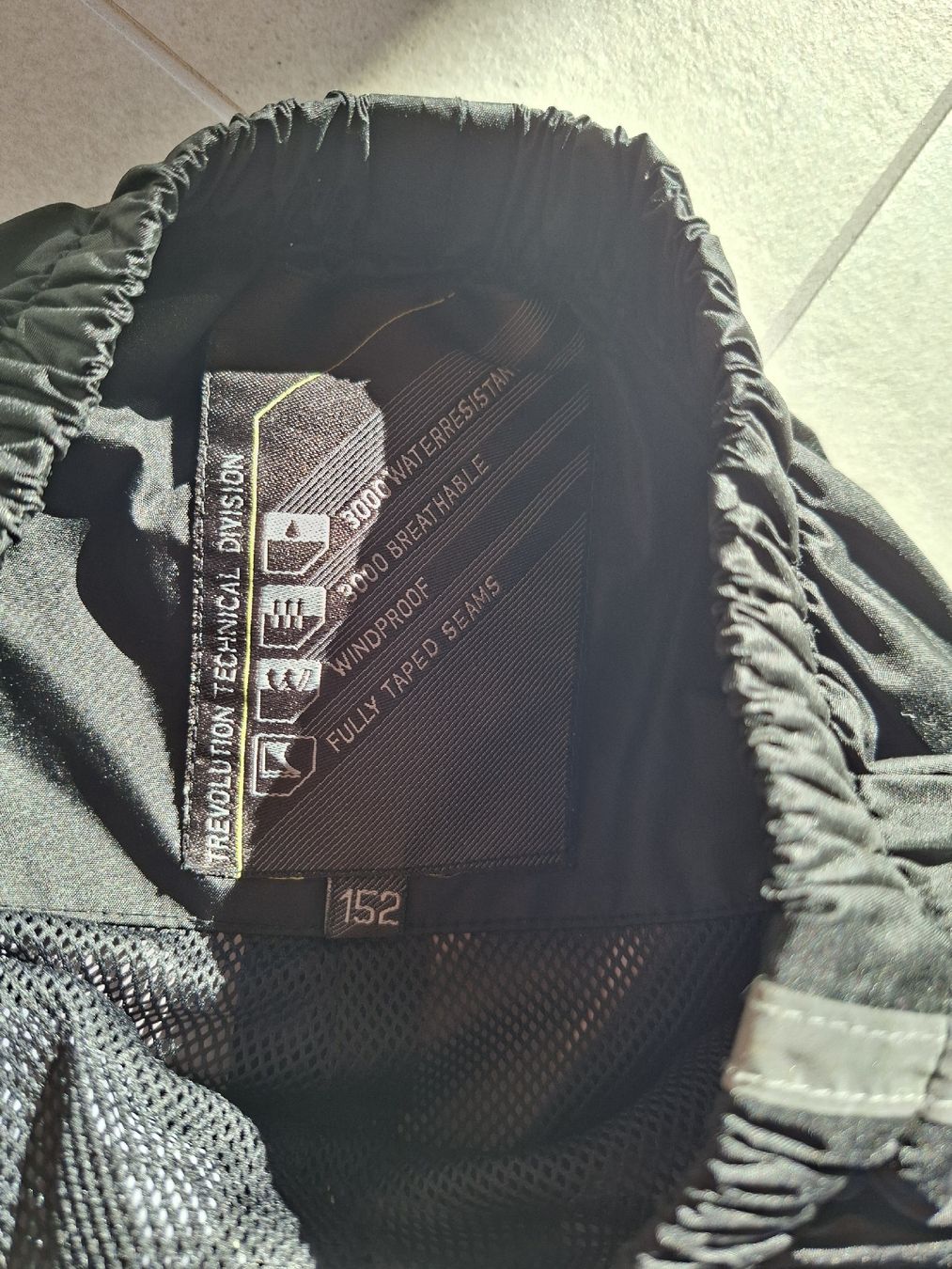 Pantalons: 2x Regenhose – D'occasion à Rebstein par minou0041 1