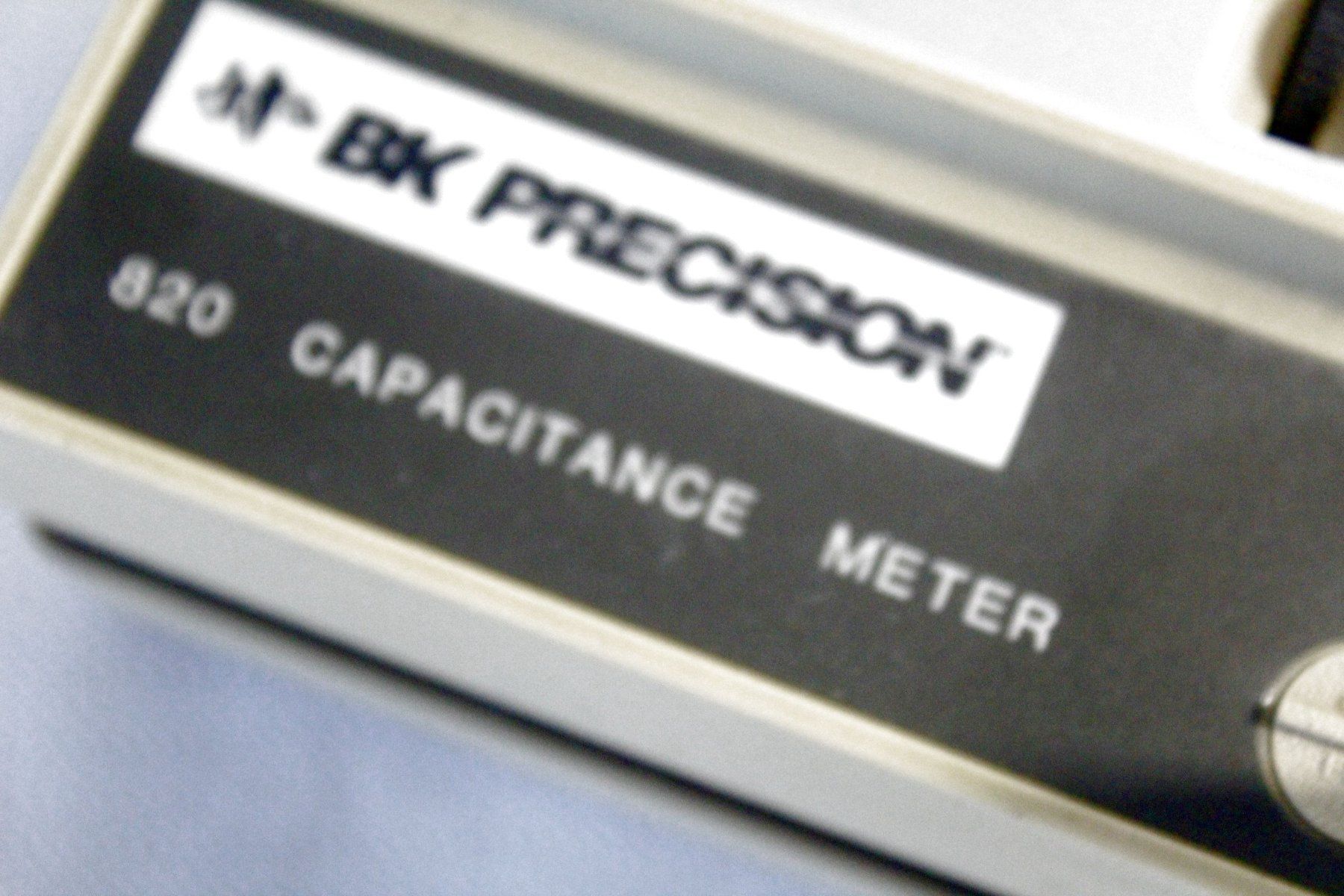 Misurare: BK PRECISION 820 Dynascan Capacitance Meter inklusive Maunal – Usato da Bern venduto da kultiges 5