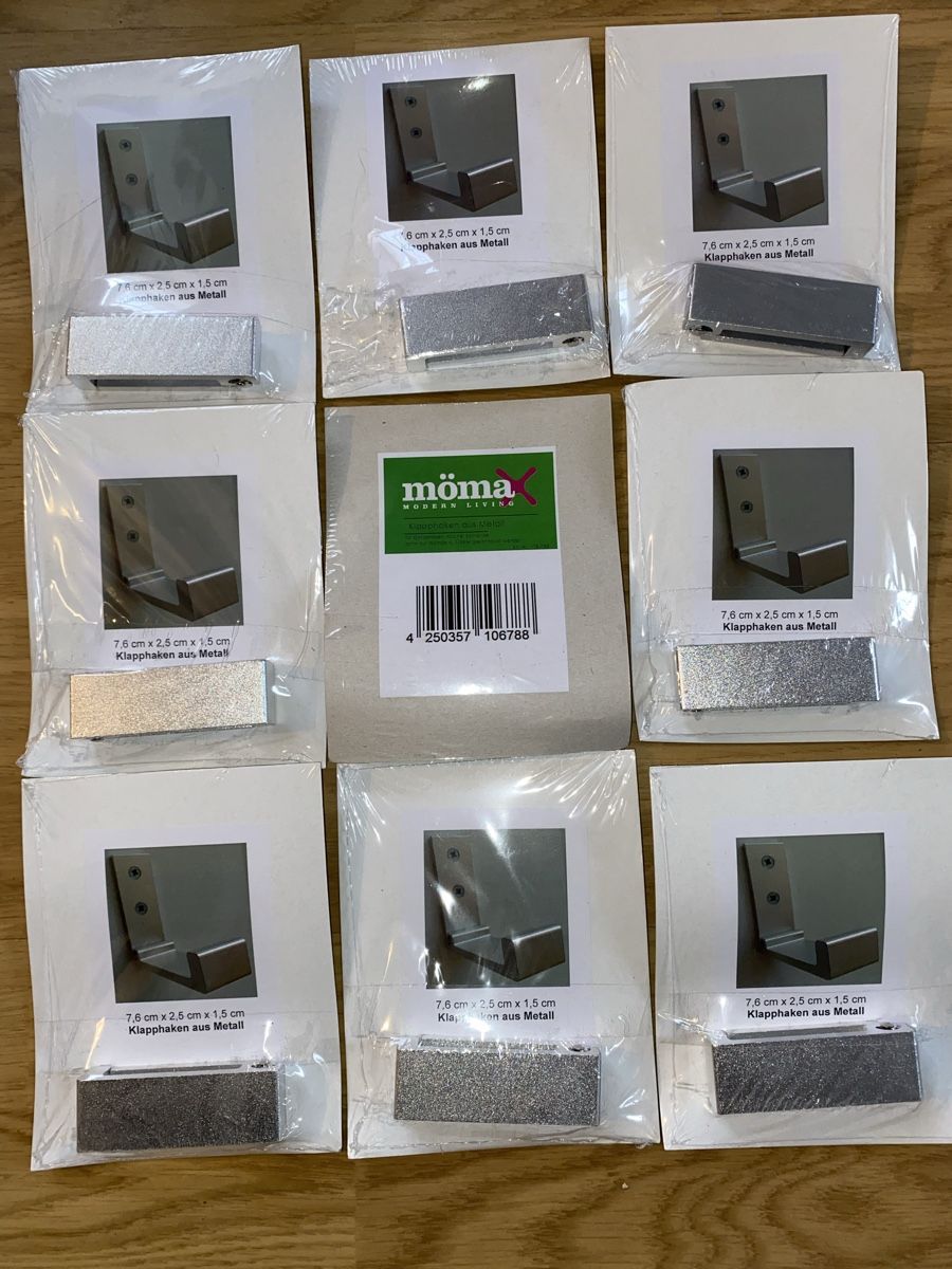 Eisenwaren: 9 NEUE METALL KLEIDER HACKEN von MÖMAX – Neu und originalverpackt aus Bauma von vorsteg01