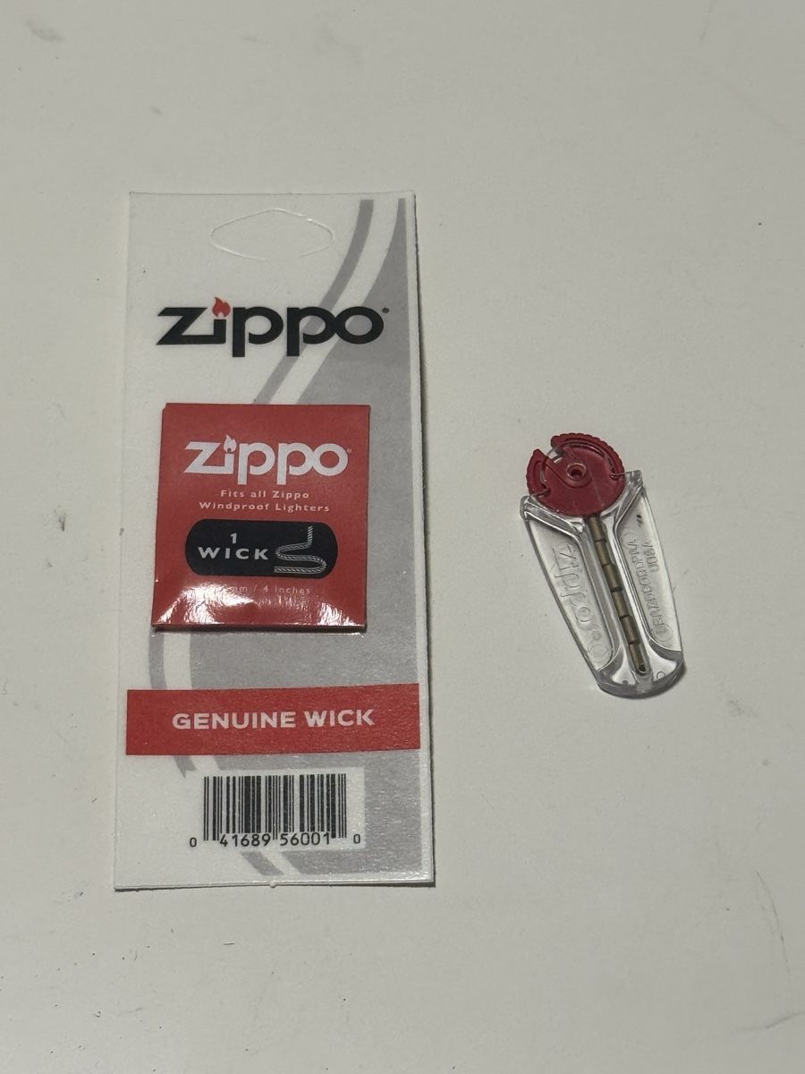 Zippo Accendini: Zippo Docht und Feuerstein – Nuovo (secondo la descrizione) da Basel venduto da gal_66s2