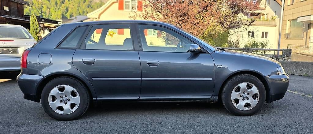 Automobili: Audi A3 1.8t quattro  – Usato da Heiligkreuz (Mels) venduto da Beyond-Auto 4