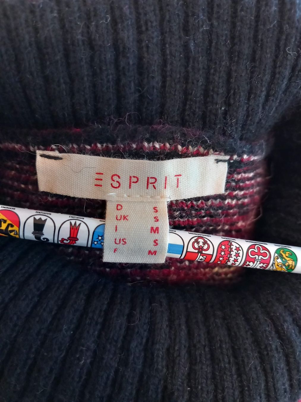 Esprit Pulls & Sweat-shirts: Damen Baumwolle Pullover von Esprit Gr. S – D'occasion à Winterthur par Jopf1 6