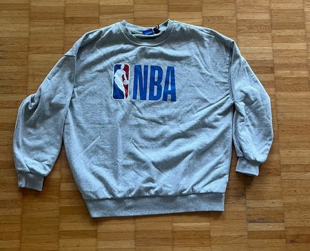 NBA Sweater Oversized Gr. XS