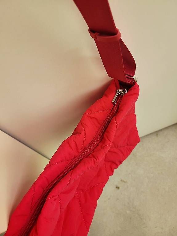 Borse da donna: Umhängetasche Handtasche pink neu – Usato da Jegenstorf venduto da Ladybug0525 2