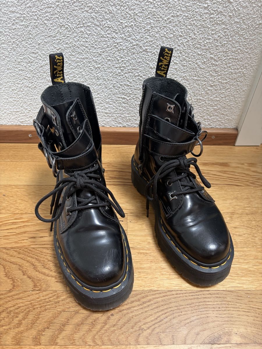 Dr. Martens Scarpe da uomo:  Dr. Martens black Jadon Hardware platform boots, eu 38 – Usato da Zürich venduto da Halloumi8003 1