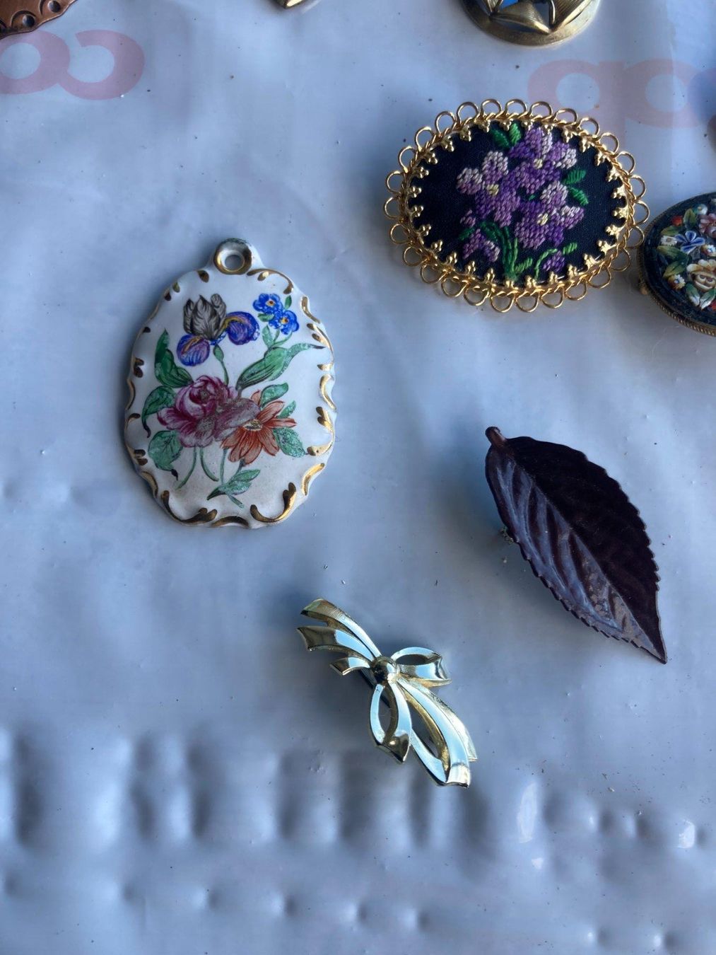 Spille & Fermagli: Broschen Schmuck – Usato da Lauperswil venduto da Nep1 6