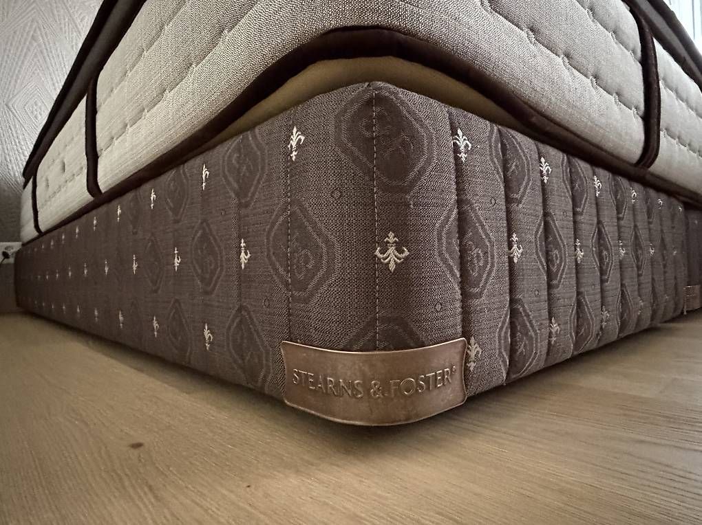 Reti a doghe: Sommier et matelas  – Usato da La Rippe venduto da jpu_z5ql 4