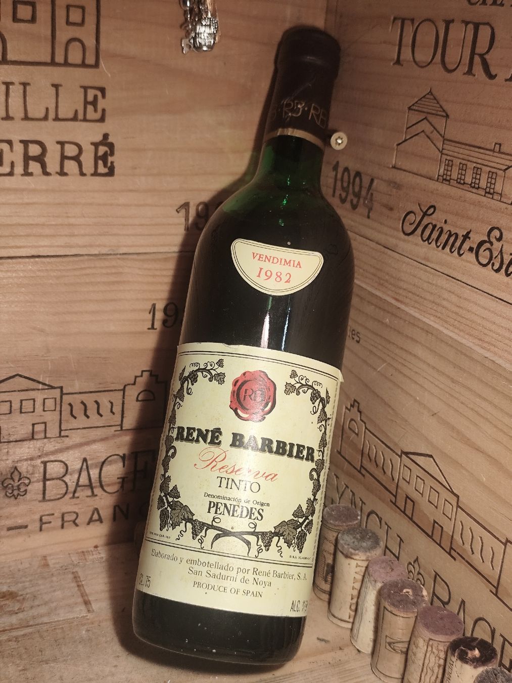 Vino: 1982 : Rene Barbier tinto Riserva  Penedes – Nuovo e nell'imballaggio originale da Büsserach venduto da Vintage-vins 5