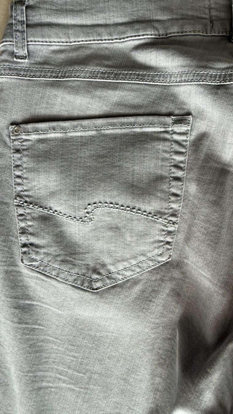 Angels Jeans: Jeans Angels, hellgrau, Gr. 42, neuwertig – Nuovo (secondo la descrizione) da Walchwil venduto da est_779h 2