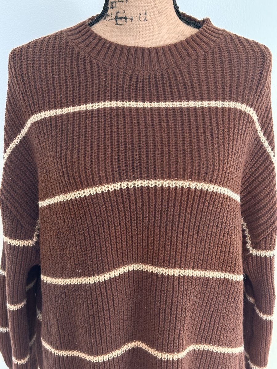 Maglioni & Felpe: Warmer Strickpullover, Grösse L (oversize) – Usato da Fraubrunnen venduto da Sxhiina01 2
