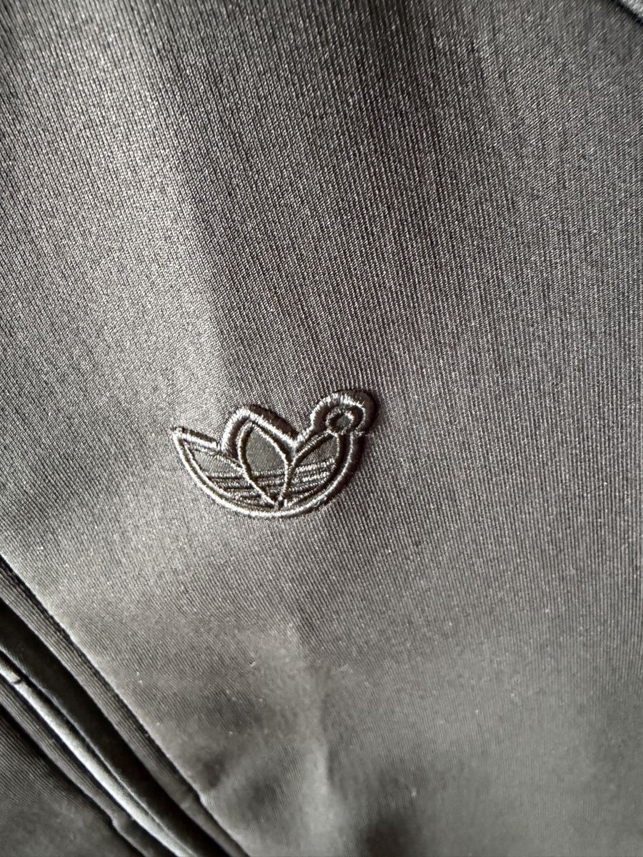 Adidas Jacken: Edle Adidas Jacke / W XS – Gebraucht aus Kägiswil von stefanamport 2