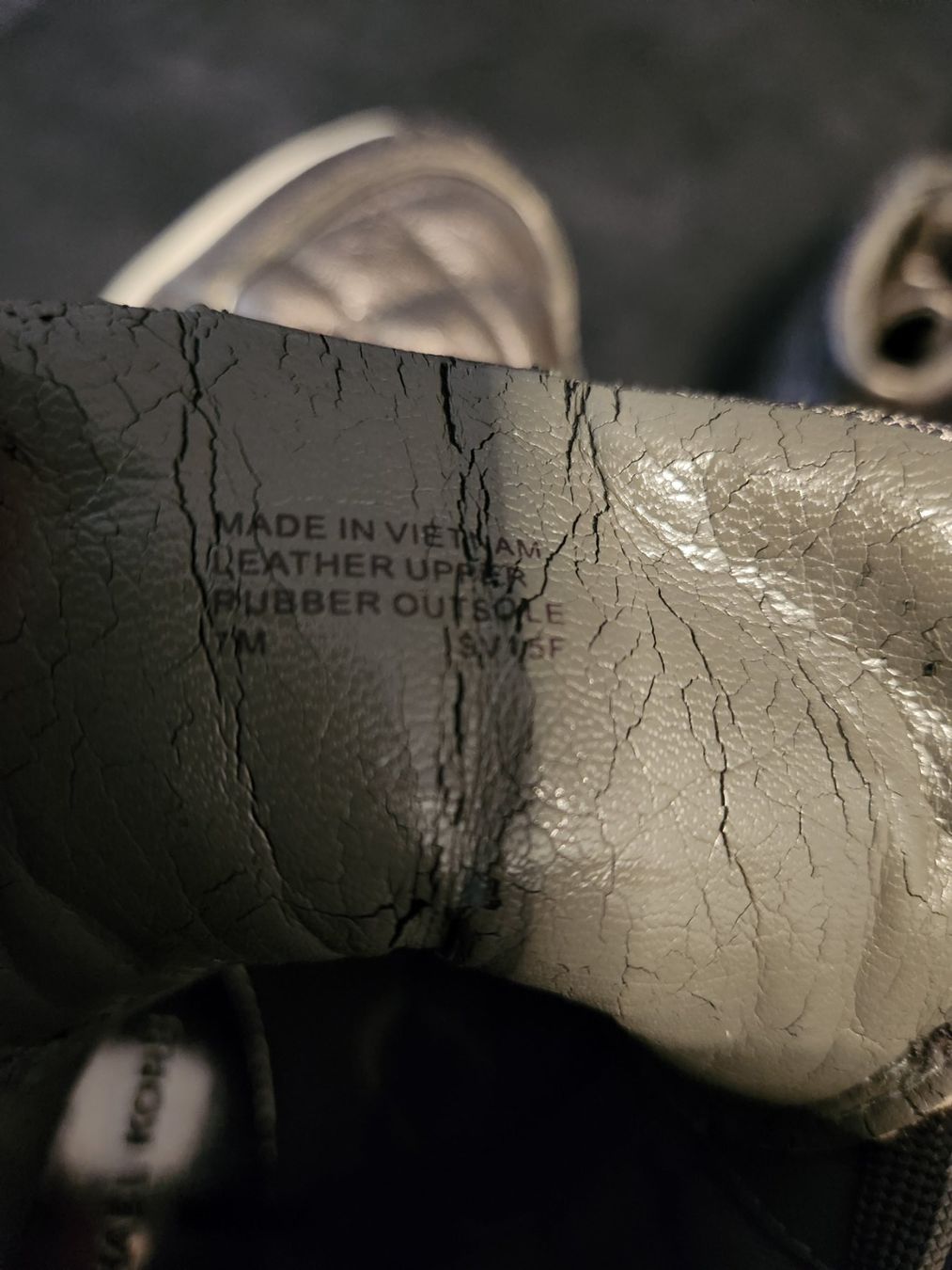 Michael Kors Chaussures femmes: Michael Kors High-Top Sneaker Gr. 37.5 – D'occasion à Oftringen par Leleni 4